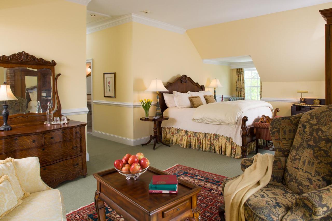 Inn At Warner Hall Gloucester Ngoại thất bức ảnh